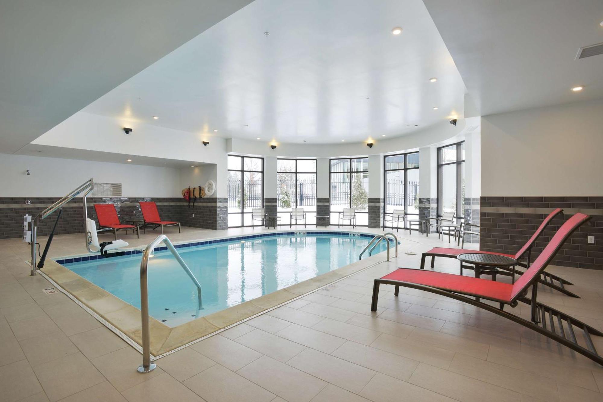 Hampton Inn&Suites - Cincinnati/Kenwood, OH Silverton Buitenkant foto
